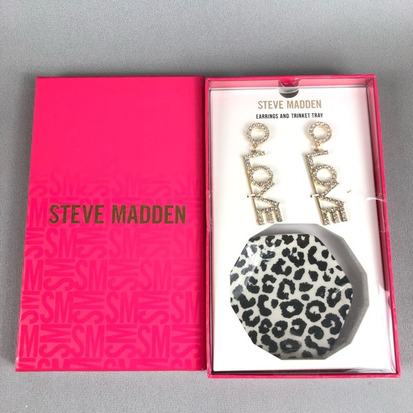Steve Madden Earrings & Trinket Tray Gift Set - Picture 1 of 5